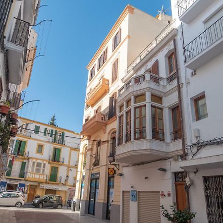 Es Palauet Brandnew One Suite Apartment In Ibiza Center ภายนอก รูปภาพ
